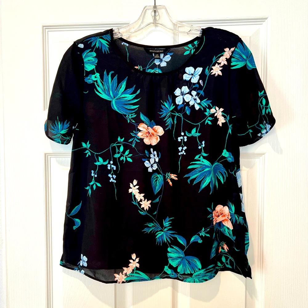 Floral top